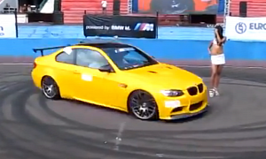 BMW E92 M3 Drifts Perfectly Around a Hot Girl