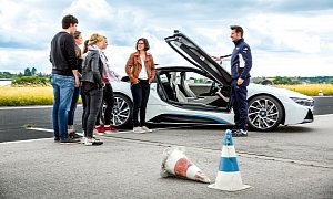 BMW Enthusiasts Can Now Drive the i8 as Part of a New Driving Experience Program