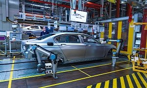 BMW Group Shows Off Fancy Robots In Its Factories, Humans Will Still Have Jobs