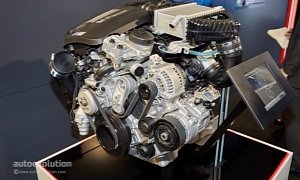 BMW Has the M4 Safety Car’s Water Injection Cooled Engine on Display in Geneva