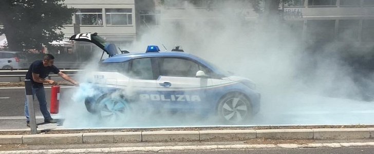 BMW i3 on fire