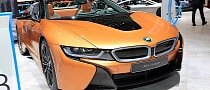 BMW i8 Roadster Meets its Fans in Geneva