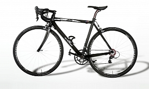BMW M Carbon Racer Bicycle Touched by AC Schnitzer