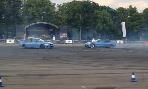 BMW M3 and M4 Get in a Drift Off in Moscow