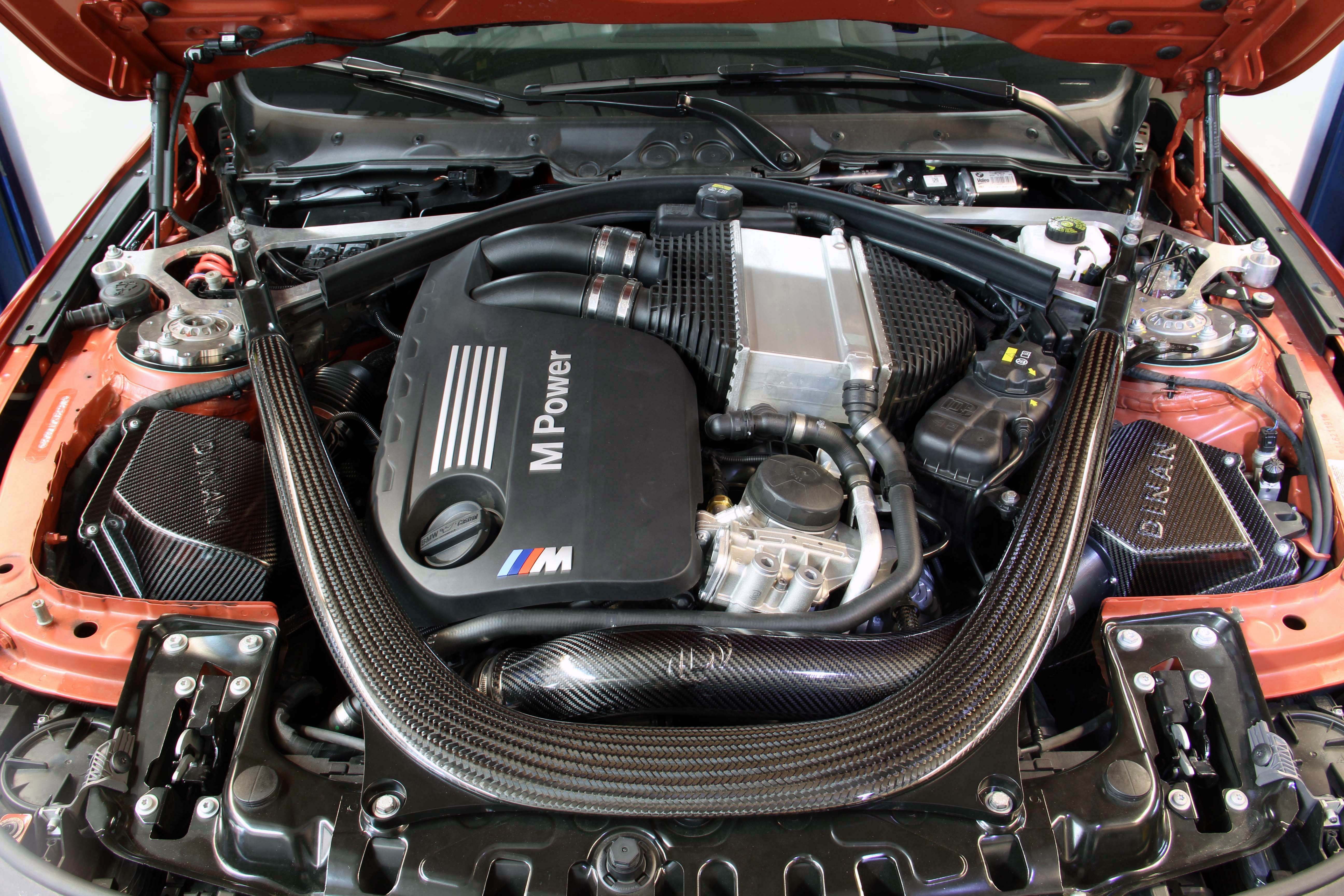 BMW M3/M4 Stage 2 Kit from Dinan Brings 530 HP and 683 Nm to the Table