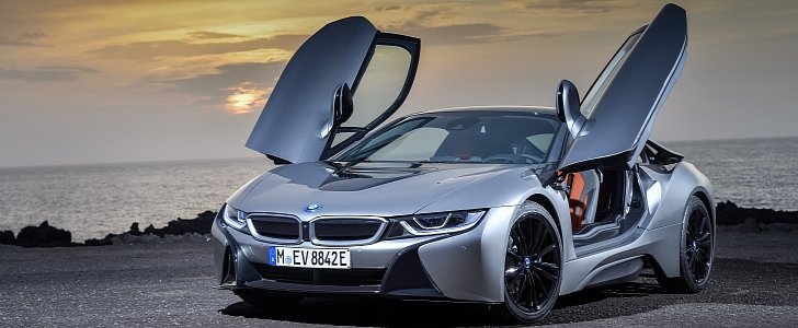 BMW i8 Roadster to make its appearance at the Geneva show