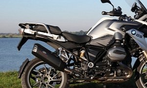 BMW R1200GS Receives Variable Dr. Jekill & Mr. Hyde Exhausts