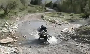 BMW R1200GS Rider Fails to Cross Ankle-Deep Creek