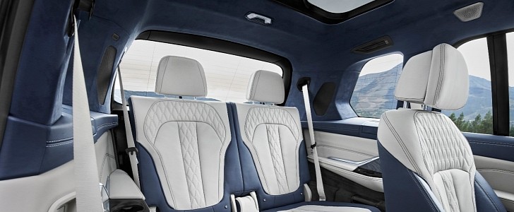 BMW X7 rear seats
