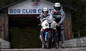 BMW S 1000 RR Meets the Bobsleigh Course