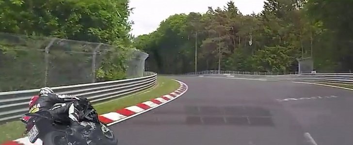 BMW S1000-RR Extreme Rider Meets a Renault Megane RS on the Nurburgring