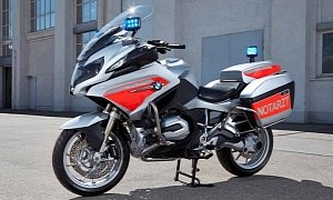 BMW Shows Off the R1200RT for Emergency Physicians