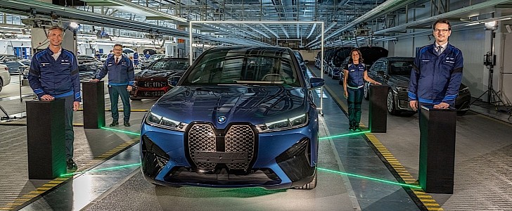 First production BMW iX rolling off the assembly lines