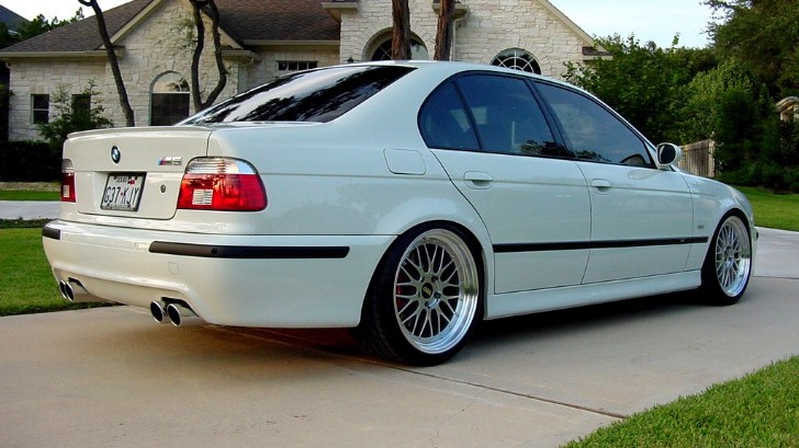 BMW E39 m5