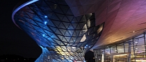 BMW Welt Announces Record Number of Visitors for 2013