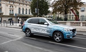 BMW X5 eDrive Concept Goes for a Stroll in Paris