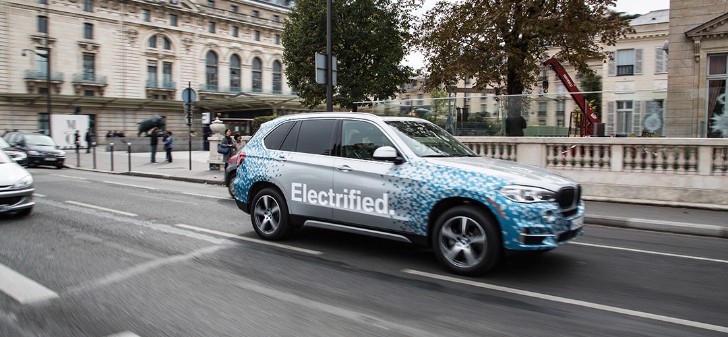 BMW X5 eDrive Concept in Paris