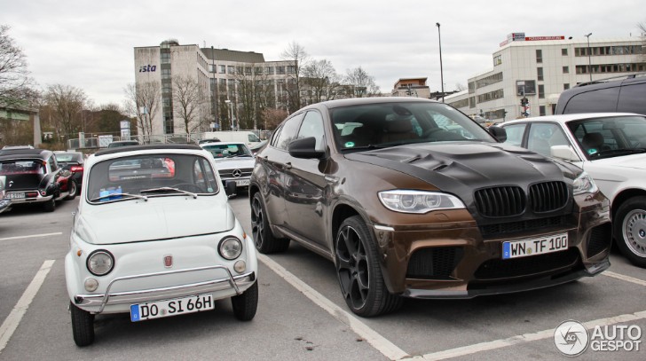 BMW X6 M vs Fiat 500