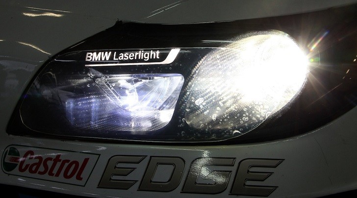 BMW Z4 GT3 with laser lights