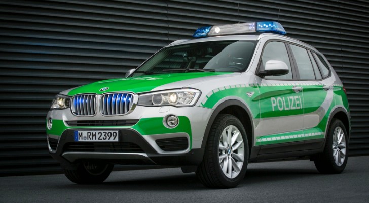 BMW X3 LCI Police Car