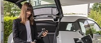 Bosch Unveils Multi-Functional Charging Cable for Electric Cars, It's Universal