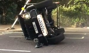 UPDATE: Brabus G500 4x4² Rolls Over, Gets Wrecked after Prius Crash in London