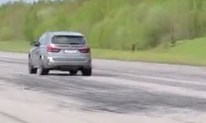 Brand New BMW F85 X5 M Takes on Tuned Audi TT-RS on the Drag Strip