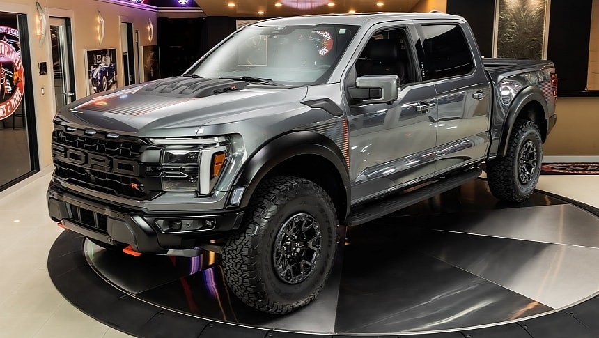Predator Alert: Brand-New Ford F-150 Raptor R Is Already for Sale on the Used Car Market
