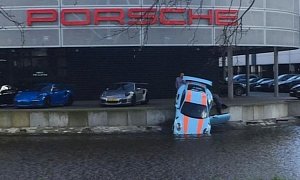 Brand New Porsche 911 GT3 RS Rolls into Water in Front of Amsterdam Dealership