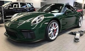 British Racing Green 2018 Porsche 911 GT3 Is a Manual Treasure