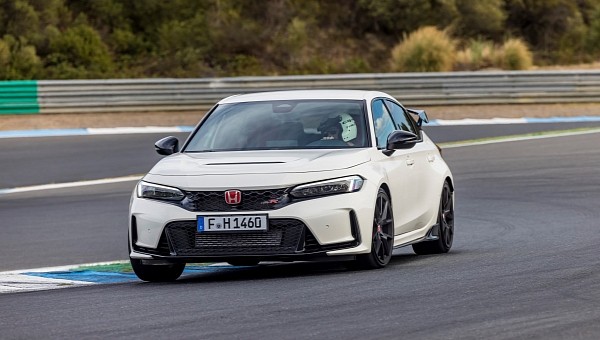 Honda Civic Type R prices start at £46,995 in the UK