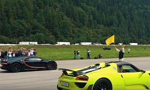 UPDATE: Bugatti Chiron Drag Races Porsche 918 Spyder, Gets a Run For Its Money