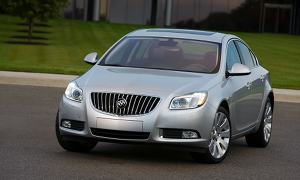 Buick Regal Named "Best Upscale Sedan for the Money"