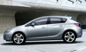 Buick Reportedly Planning Rebadged 2010 Opel Astra for China