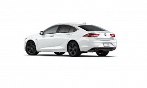 Buick Sends Off U.S. Regal With Essence ST Appearance Package