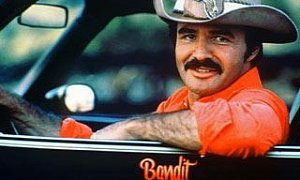Burt Reynolds’ Smokey and the Bandit Pontiac Goes on Auction <span>· Photo Gallery</span>