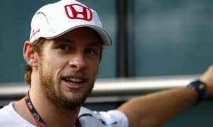 Button Not Hurrying to Sign Extention with Honda