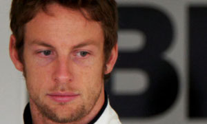 Button Pulls Out of Triathlon to Prepare for British GP