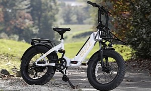 Buzz Bicycles' Centris Is a Folding E-Bike That Fights Back Against Overcrowded Cities