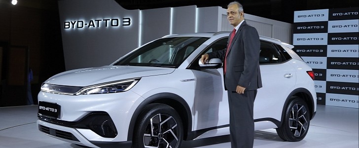 BYD starts selling cars in India with the ATTO 3