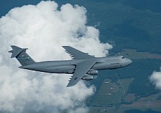 C-5 Galaxy Spotted While En Route to a Date, Massive Machine Looks Stunning From Above