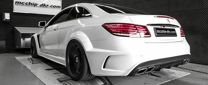 C207 E-Class Coupe Gets 680 HP 5.5-liter V8 Engine Swap from Mcchip