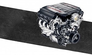 C7 Corvette LT1 Small-Block V8 Now Available as a Crate Engine