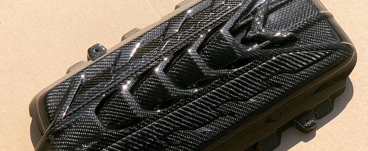 C8 Corvette Carbon-Fiber Engine Cover Now Available From Sigala Designs