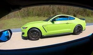 C8 Corvette Drag Races Tuned Ford Mustang GT350, Clash Is Violent