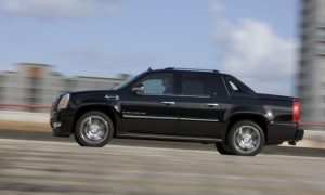 Cadillac Escalade EXT Drivers Spend $5,814 on Aftermarket Accessories