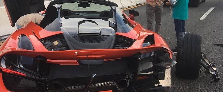 Rental McLaren 720S takes plenty of damage after race against a Lamborghini on California highway 
