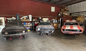 Lot of Three '69 Z28 Camaros Needs Reviving From the Dead