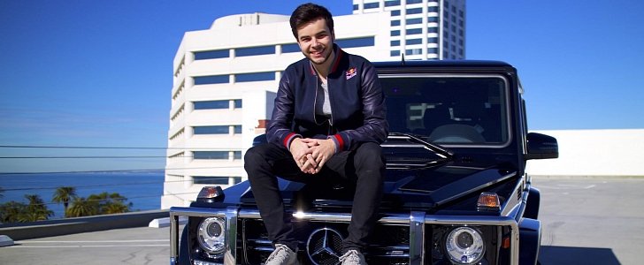 Call of Duty Player Nadeshot Trades BMW i8 for G63 AMG