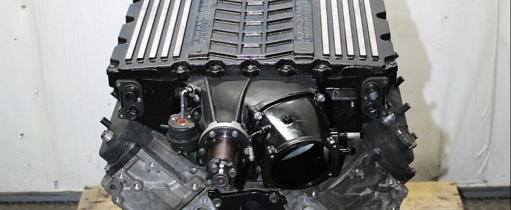 Chevrolet Camaro ZL1 Engine